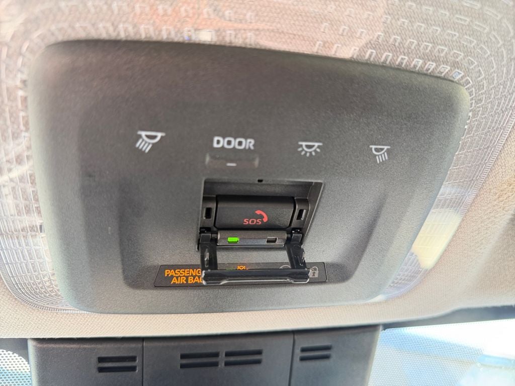 2023 Toyota Prius LE