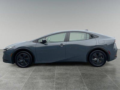 2023 Toyota Prius LE