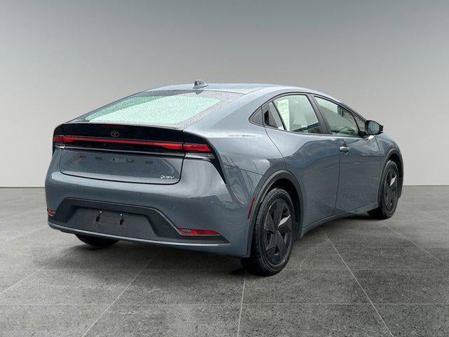 2023 Toyota Prius LE
