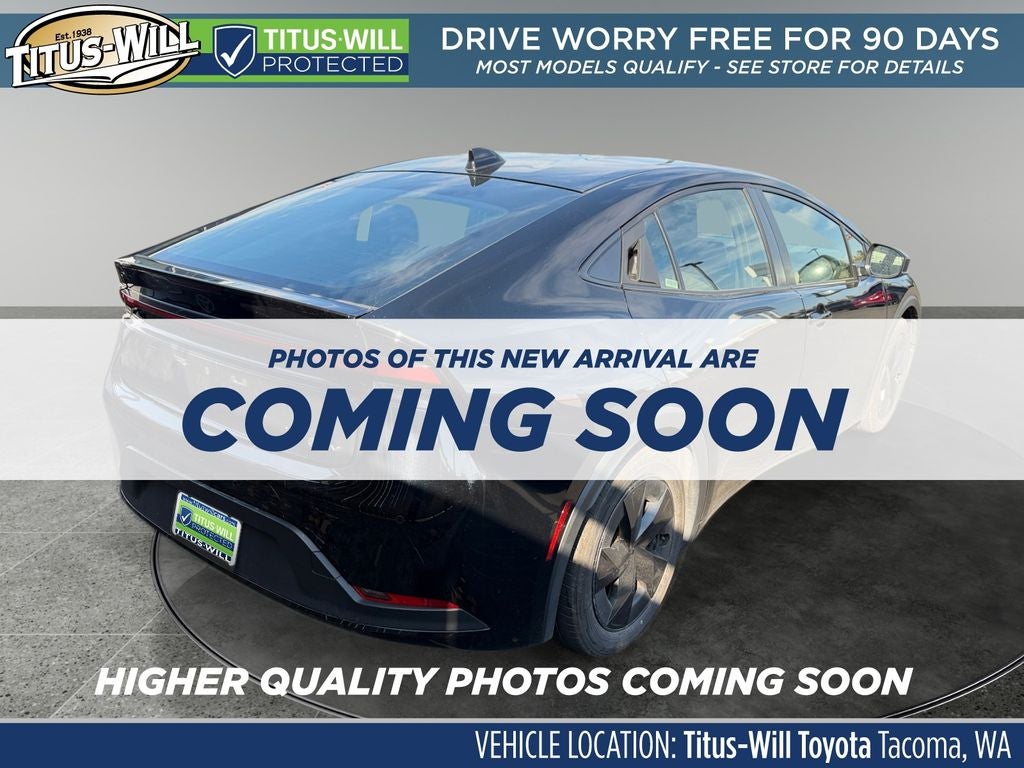 2025 Toyota Prius LE