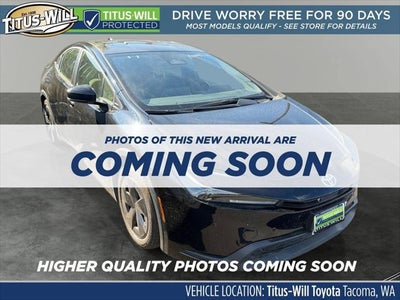 2025 Toyota Prius LE