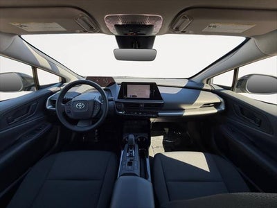 2025 Toyota Prius LE