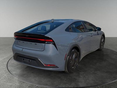 2025 Toyota Prius LE