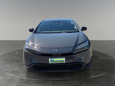 2025 Toyota Prius LE