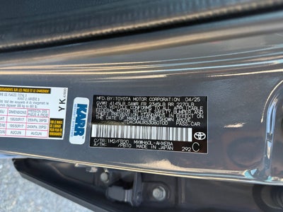 2025 Toyota Prius LE