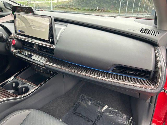 2025 Toyota PRIUS Limited