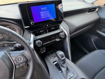 2024 Toyota Venza LE
