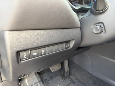 2024 Toyota Venza LE