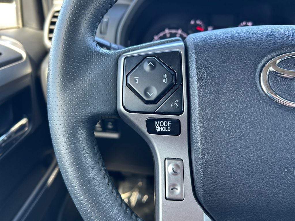 2022 Toyota 4RUNNER SR5 Premium 1 Owner