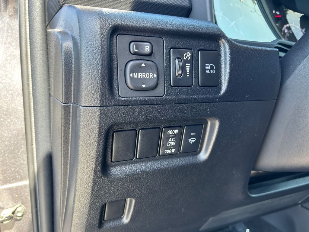 2022 Toyota 4RUNNER SR5 Premium 1 Owner