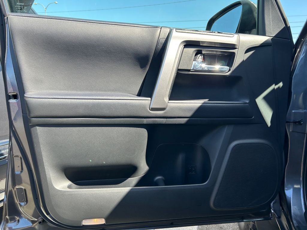 2022 Toyota 4RUNNER SR5 Premium 1 Owner