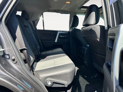 2022 Toyota 4RUNNER SR5 Premium 1 Owner