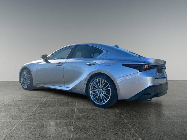 2023 Lexus IS 300 300