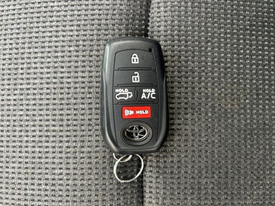 2024 Toyota bZ4X XLE