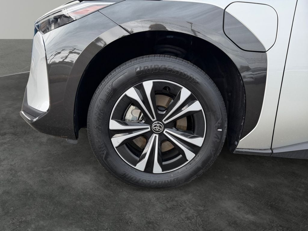 2024 Toyota bZ4X XLE