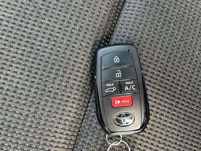 2024 Toyota bZ4X XLE