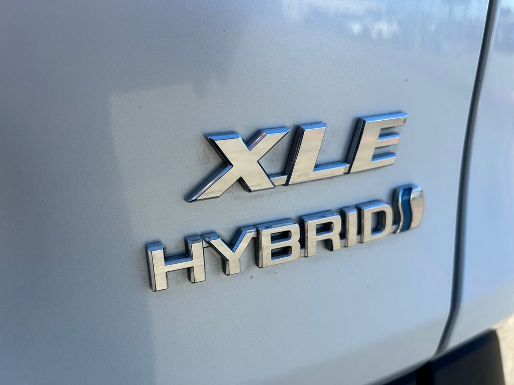 2024 Toyota RAV4 Hybrid XLE Premium