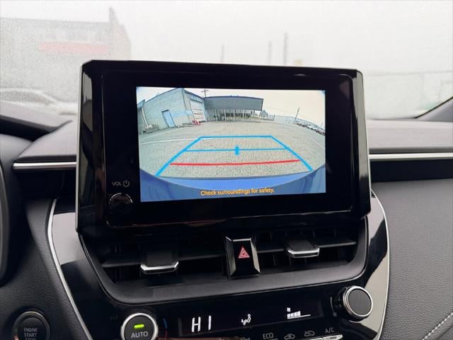2025 Toyota Corolla Hatchback SE