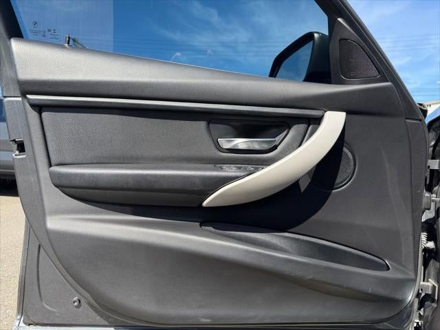 2018 BMW 3 Series 320i LOCAL TRADE IN