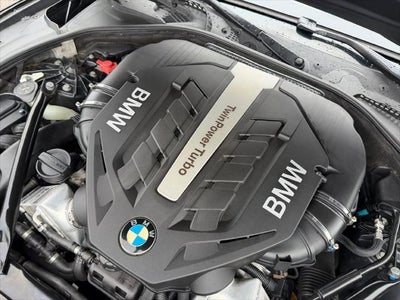 2012 BMW 5 Series 550i