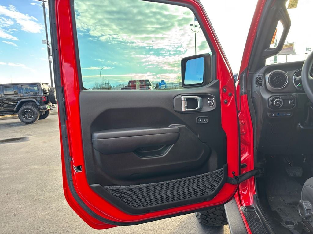 2023 Jeep Wrangler Willys 4xe Lifted w/ Wheel & Tire Package