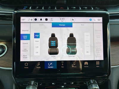 2022 Jeep Grand Cherokee Base