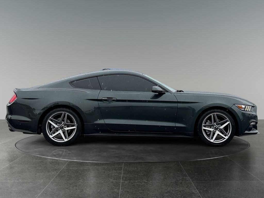 2016 Ford Mustang EcoBoost Premium