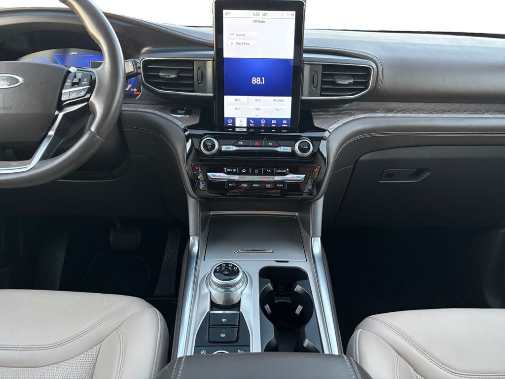 2022 Ford Explorer Platinum