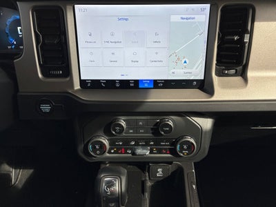 2025 Ford Bronco Outer Banks Lifted/Wheel & Tire Package