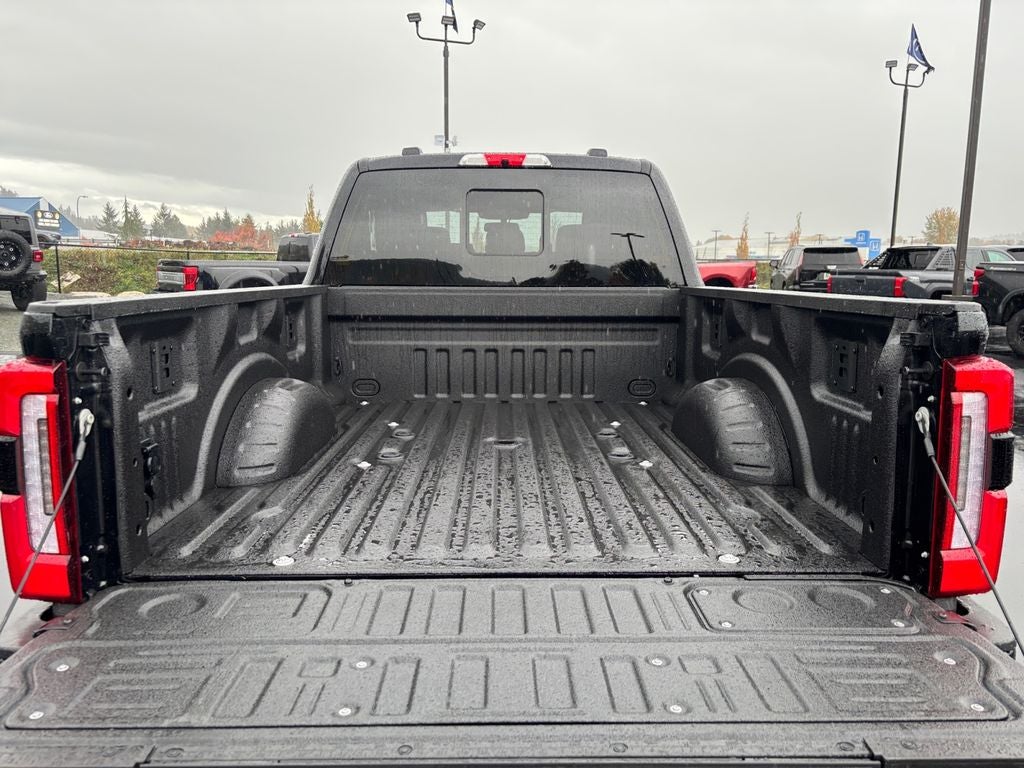 2025 Ford F-350SD Platinum