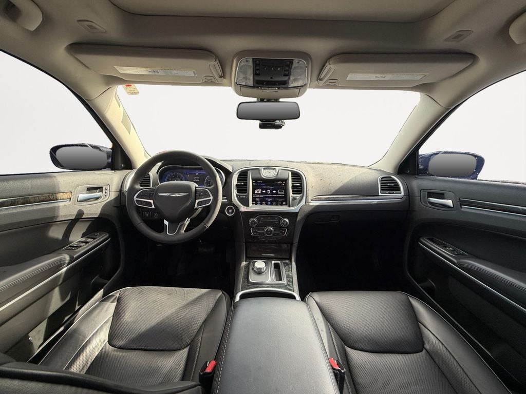 2022 Chrysler 300 Touring