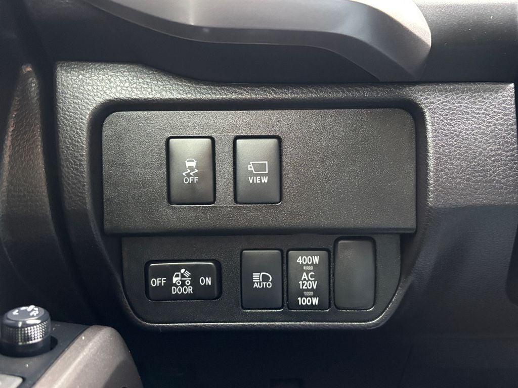 2022 Toyota Tacoma Limited V6