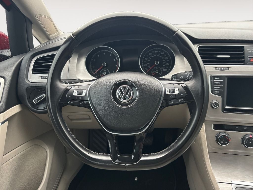 2017 Volkswagen Golf TSI S 4-Door