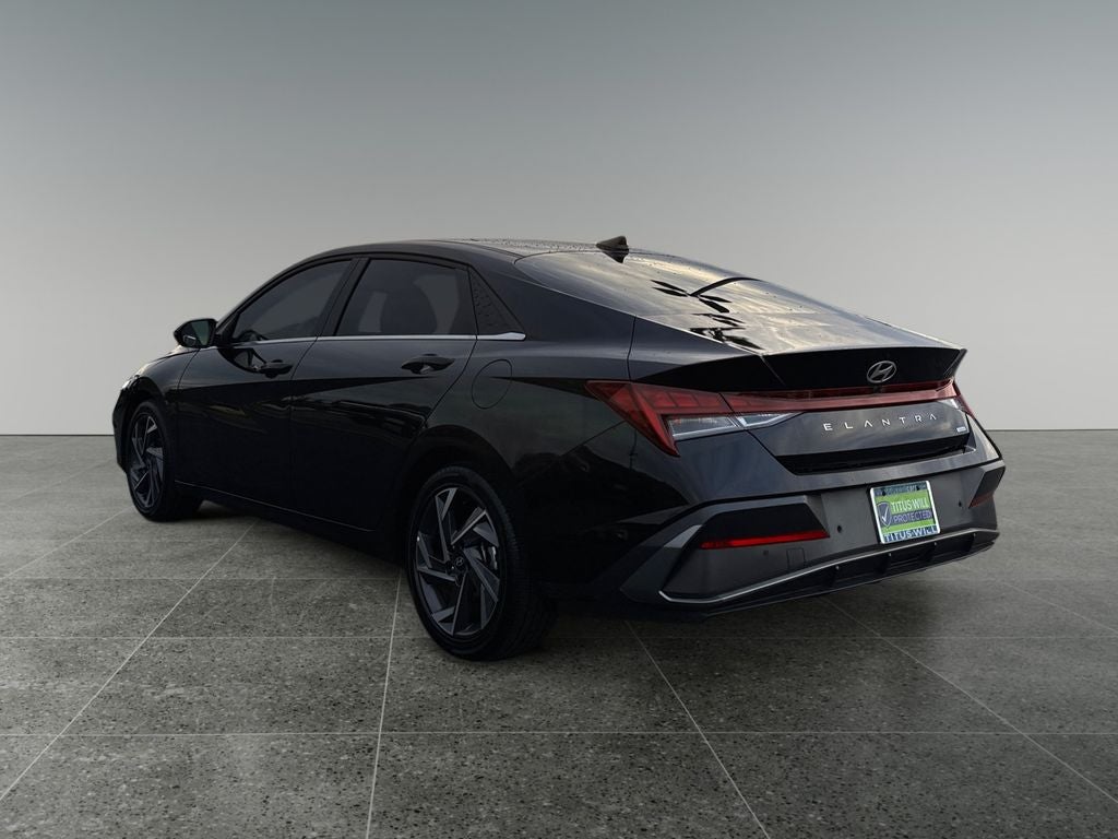 2024 Hyundai Elantra Hybrid Limited