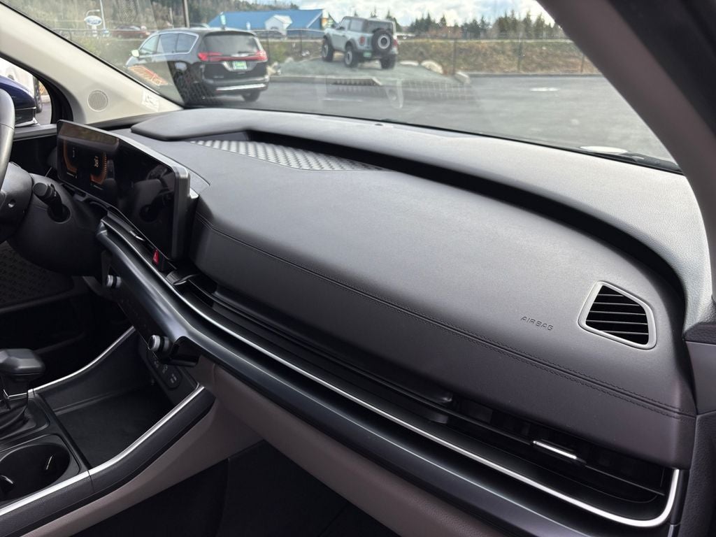 2025 Kia Carnival LXS